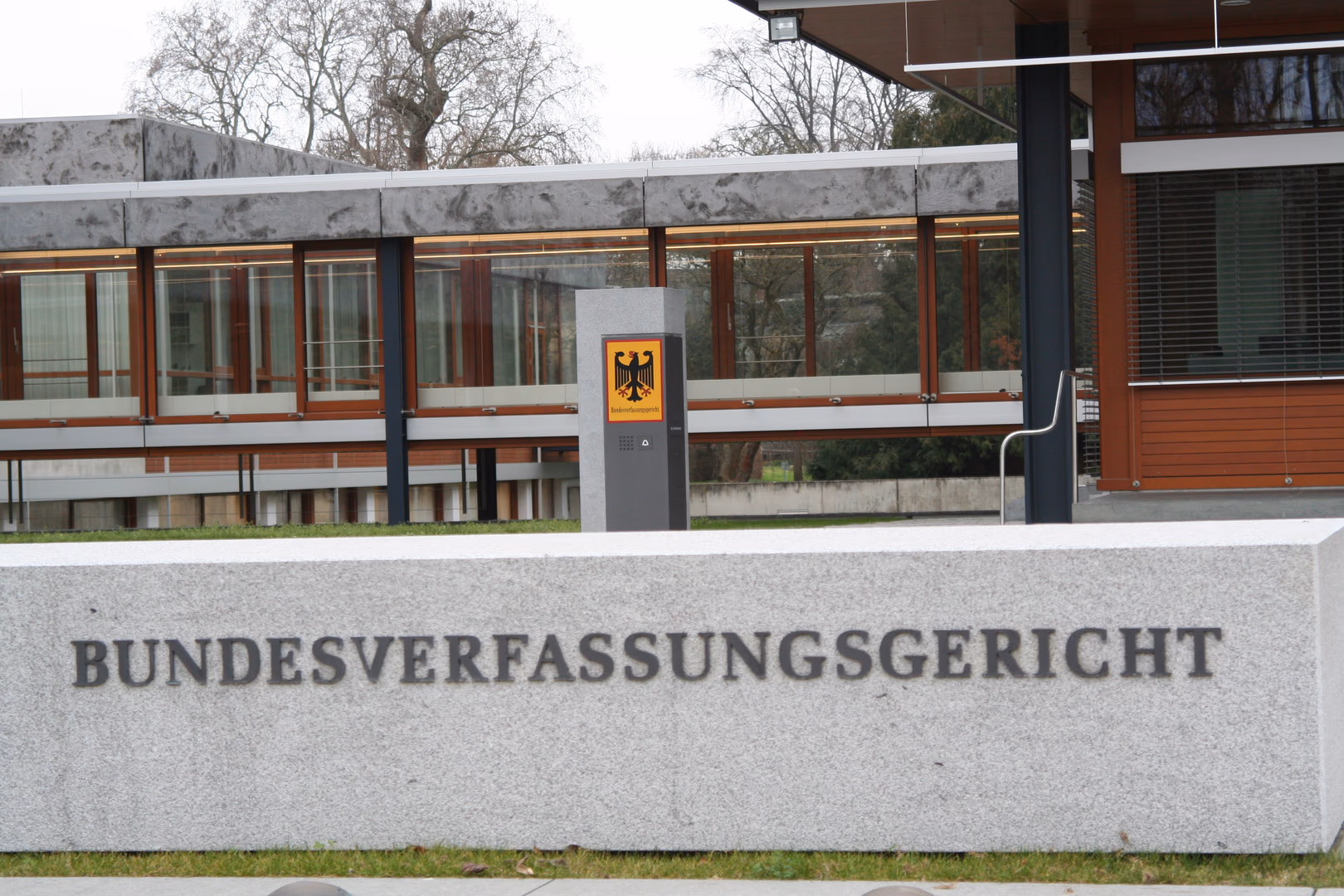 Berechnungen von Asylbewerberleistungen mit alten Daten verfassungswidrig