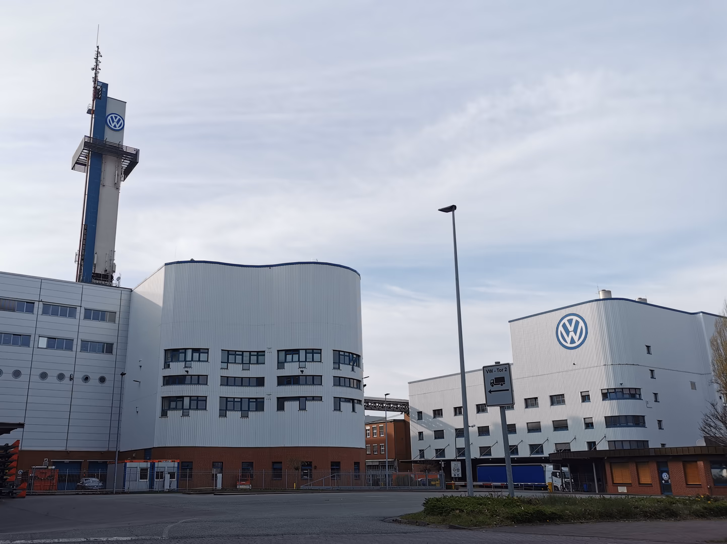 „Kompetenzzentrum für Verteidigung“: VW-Werk Osnabrück produziert künftig Rüstung