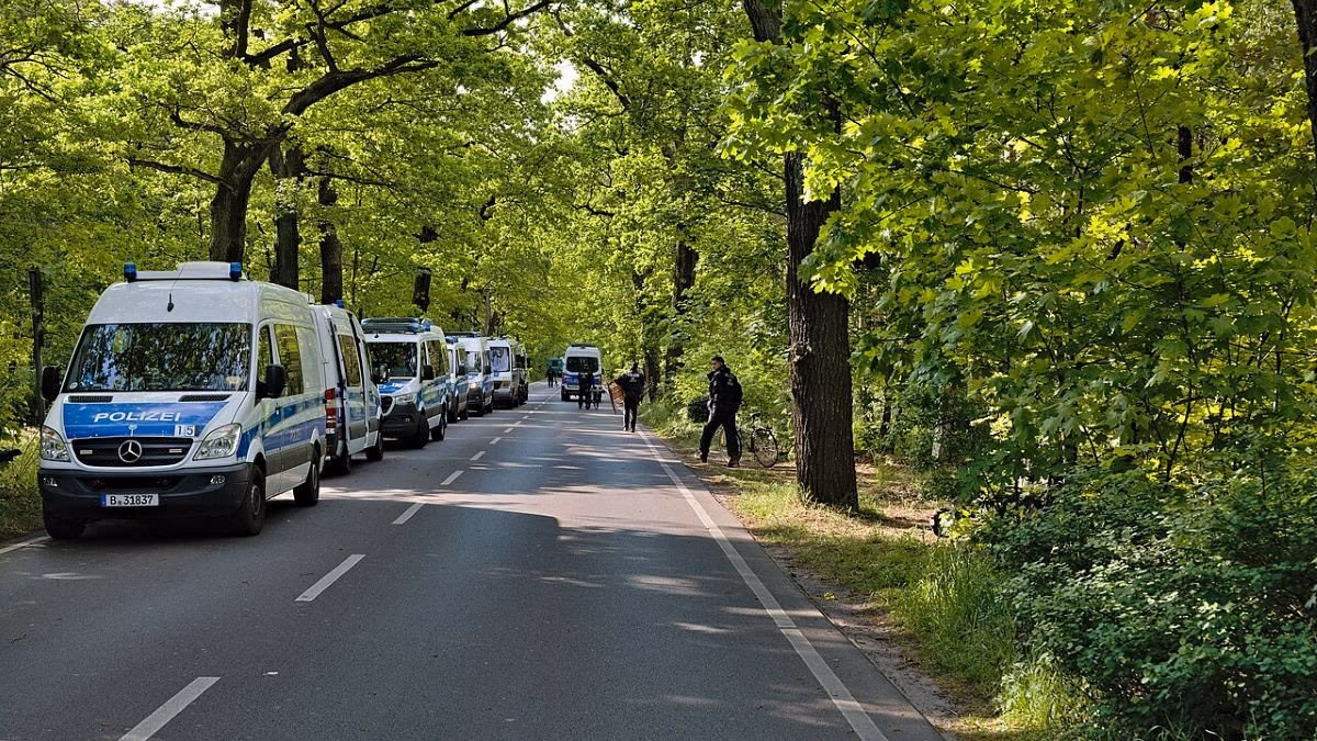 Polizei sucht nach mutmaßlichem Stromnetz-Saboteur