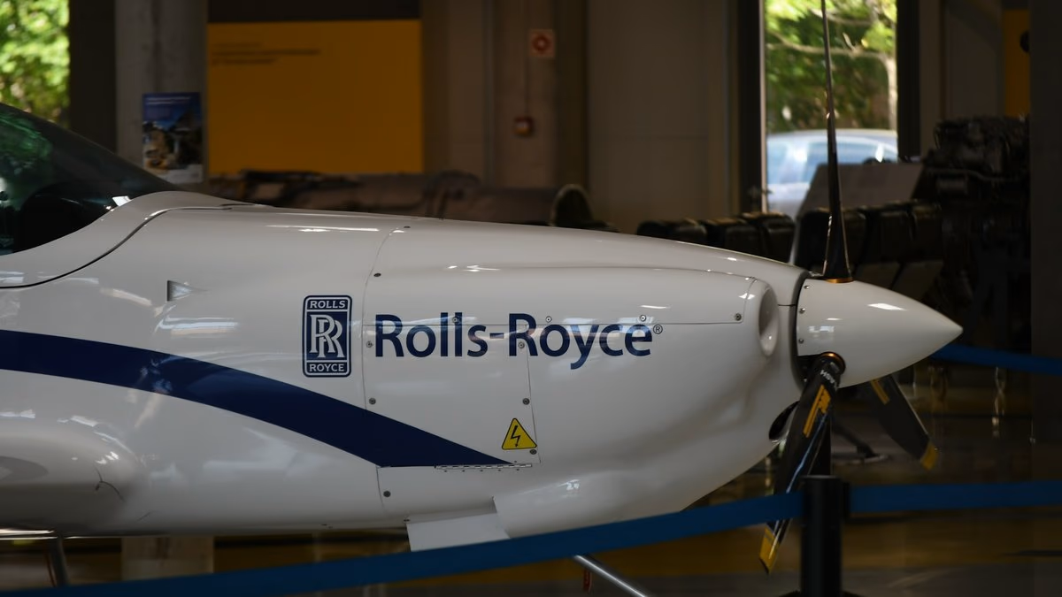 Rolls-Royce setzt auf KI, Rüstung und Kernkraft